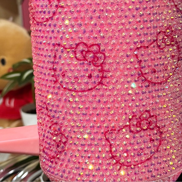 Sanrio Pink Rhinestone stainless steel tumbler - Picture 5 of 9